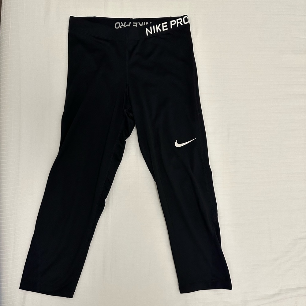 Nike Pro Workout Leggings in Black Size M